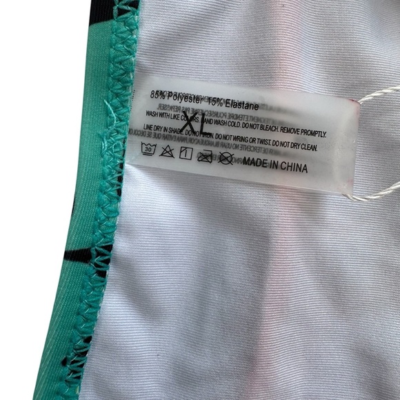 Hilinker Women’s High-Waisted Bikini Cut-Out Sports Crop Top Swimsuit Set, XL - Picture 13 of 14